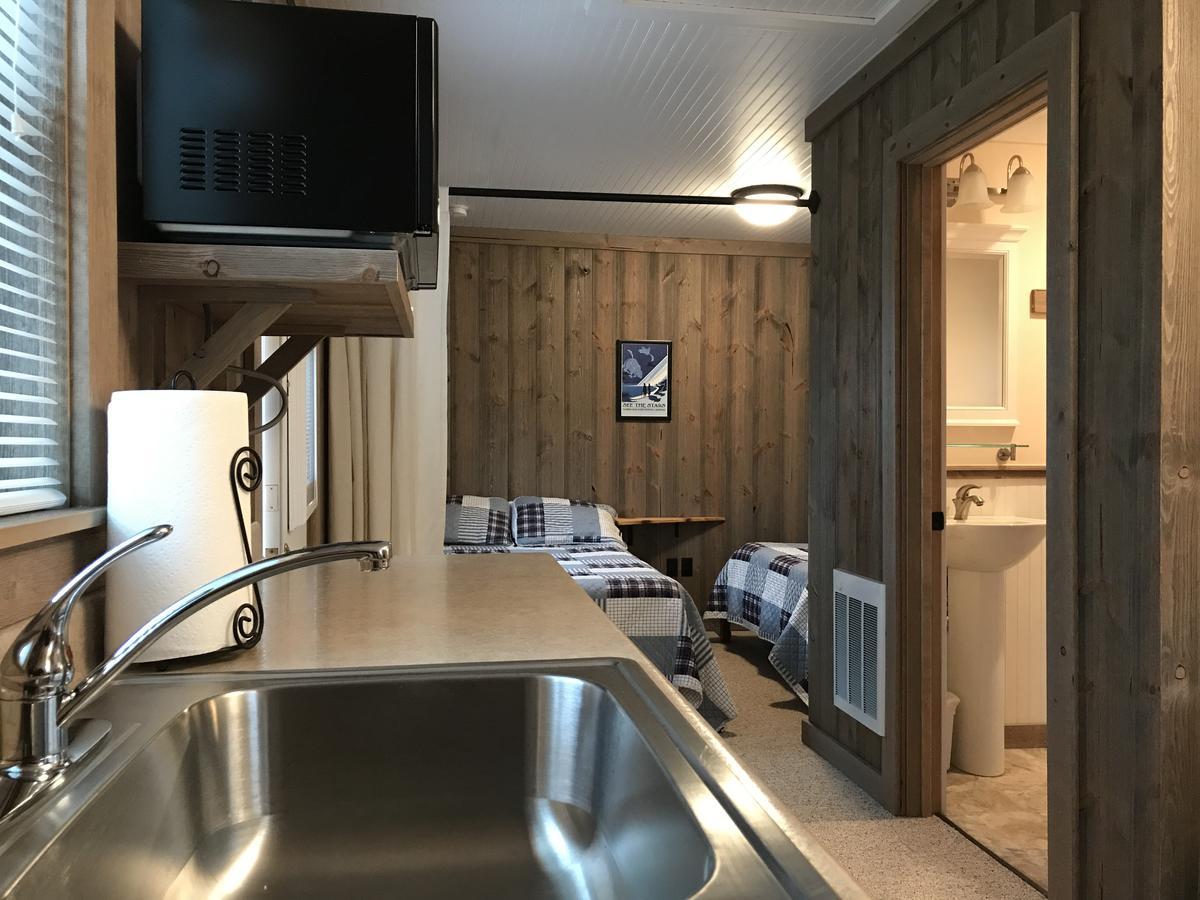 Cedar Ridge Motel Honor
